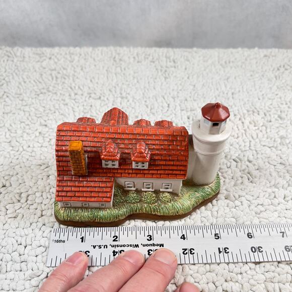 Point Betsie Lighthouse Lefton China Hand Painted 1997 #11521 Lake Michigan - Picture 11 of 13